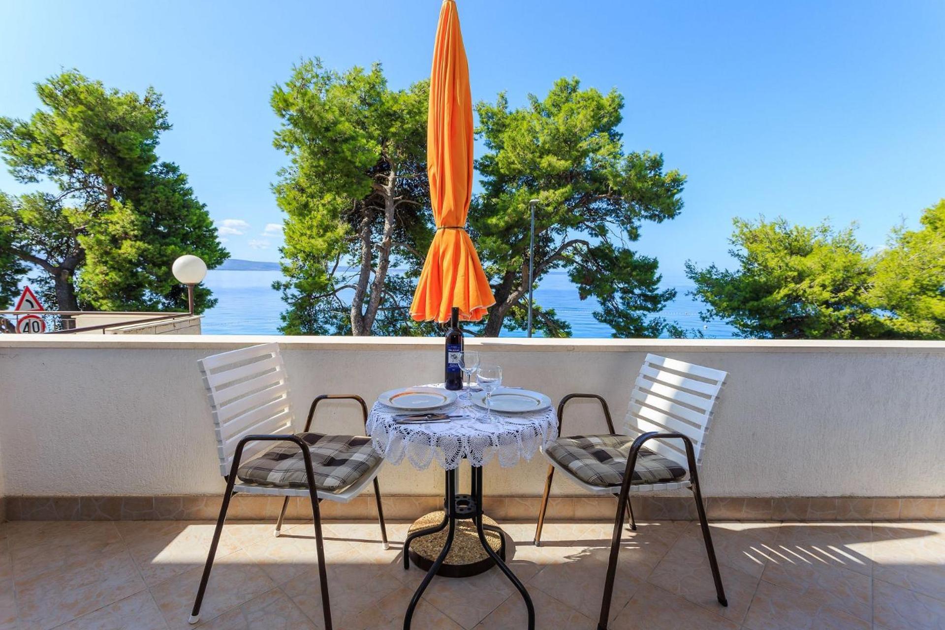 Apartments Verica - 15 M From Beach Krilo Екстериор снимка